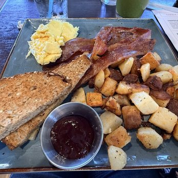First Watch - Breakfast & Brunch Near Me - Fayetteville, North Carolina First Watch - Breakfast & Brunch Near Me - Fayetteville, North Carolina
