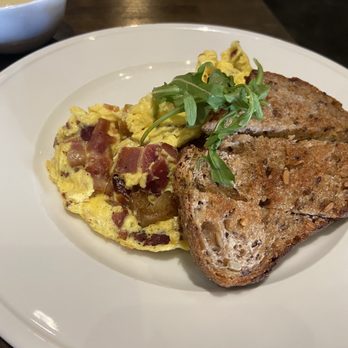 150 Sunset - Country Scramble - Breakfast & Brunch Near Me - El Paso, Texas