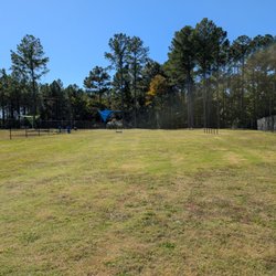 Westover Dog Park - If you want to take your dog for a nice walk in an enclosed area for small/big dogs