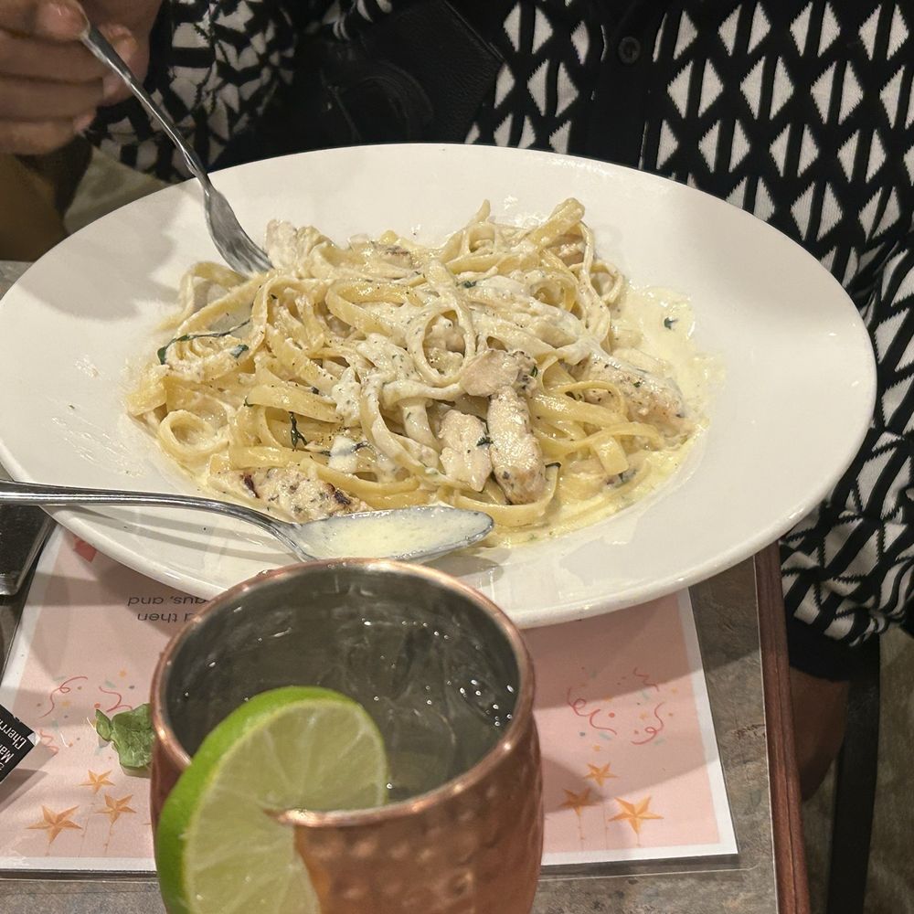 Chicken Alfredo Chicken Alfredo