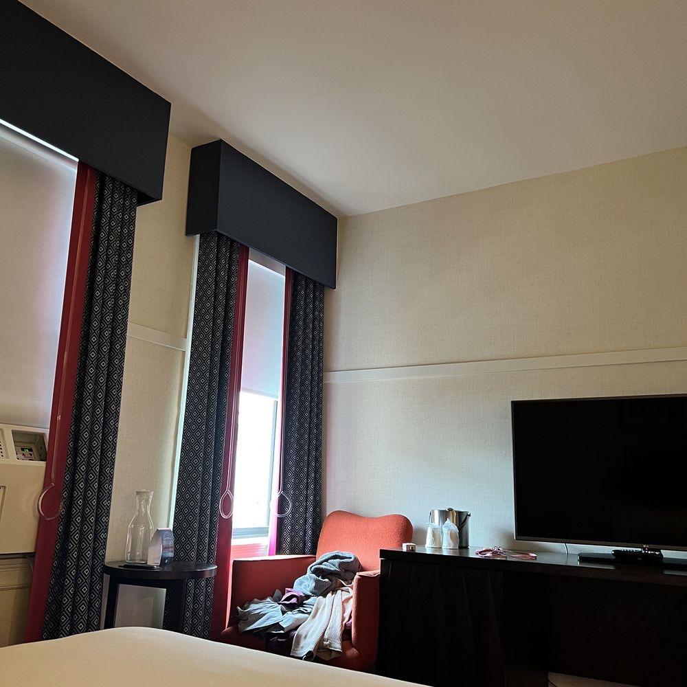 Room Room