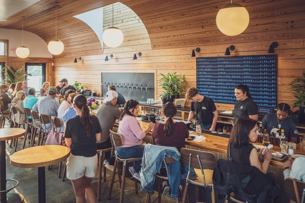 CHOMP KITCHEN AND DRINKS - 364 Photos & 472 Reviews - 279 Water St ...