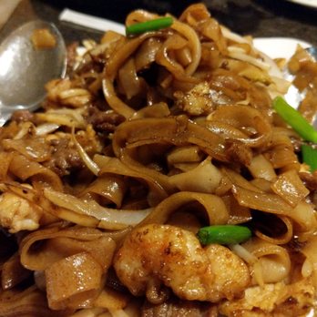 Golden Ginger - House Chow Fun - Chinese Near Me - Hemet, California Golden Ginger - House Chow Fun - Chinese Near Me - Hemet, California