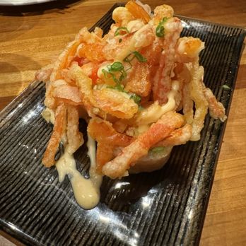 The Evie - Volcano Roll - American Near Me - Chicago, Illinois The Evie - Volcano Roll - American Near Me - Chicago, Illinois