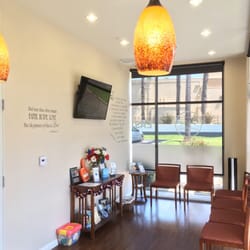 East Hills Family Dentistry - Reception room is nice and clean