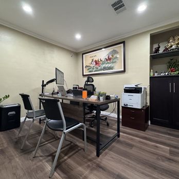 A & R Auto - Office - Used Car Dealers Near Me - South El Monte, California