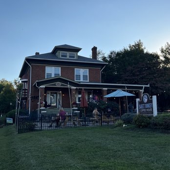 One Love Coffee House - The cutest coffee shop!! - Coffee & Tea Near Me - Roanoke, Virginia One Love Coffee House - The cutest coffee shop!! - Coffee & Tea Near Me - Roanoke, Virginia