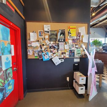 11th Street Records - I love this place! - Vinyl Records Near Me - Las Vegas, Nevada 11th Street Records - I love this place! - Vinyl Records Near Me - Las Vegas, Nevada