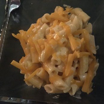 Susanna's - Penne and cheddar - American Near Me - Rosarito, BCN Susanna's - Penne and cheddar - American Near Me - Rosarito, BCN