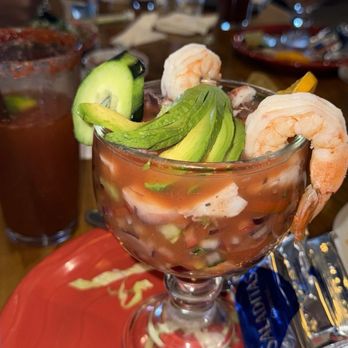 Estrella's - Mexican Near Me - Fallbrook, California