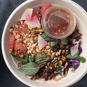 East Borough - Grapefruit Salad - Vietnamese Near Me - Costa Mesa, California