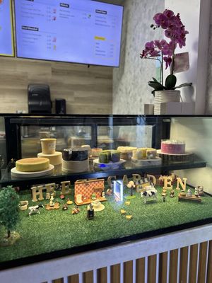 Mad For Cheesecake villageway by null