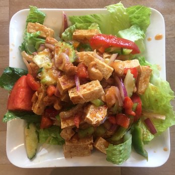 Racha Café - Crispy Tofu Salad - Thai Near Me - Berkeley, California