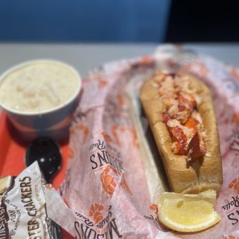 Mason's Famous Lobster Rolls - Seattle - Soup and lobster roll combo. - Seafood Near Me - Seattle, Washington Mason's Famous Lobster Rolls - Seattle - Soup and lobster roll combo. - Seafood Near Me - Seattle, Washington