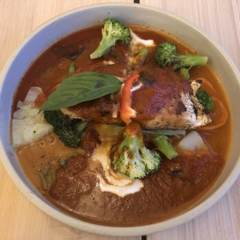 Pineapples Thai Kitchen - Salmon Chu Chee - Thai Near Me - Charlottesville, Virginia