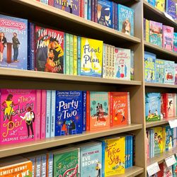 Barnes & Noble