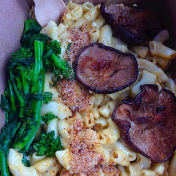 Veganized - Mac & cheese - Vegan Near Me - New Brunswick, New Jersey Veganized - Mac & cheese - Vegan Near Me - New Brunswick, New Jersey