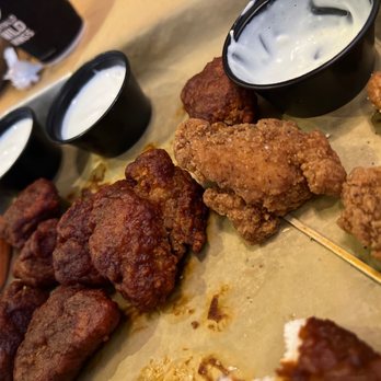 Buffalo Wild Wings - Dry wings. No good. - American Near Me - Oceanside, California