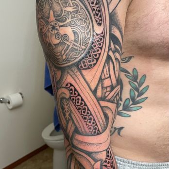Wanderlust Studios - Tattoo Near Me - Gig Harbor, Washington Wanderlust Studios - Tattoo Near Me - Gig Harbor, Washington