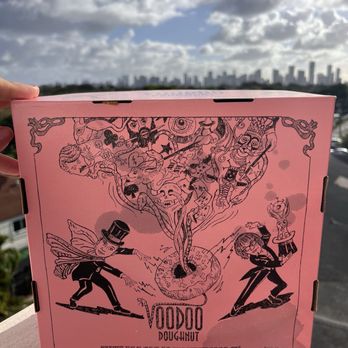 Voodoo Doughnut - Signature pink box - Donuts Near Me - Miami, Florida Voodoo Doughnut - Signature pink box - Donuts Near Me - Miami, Florida