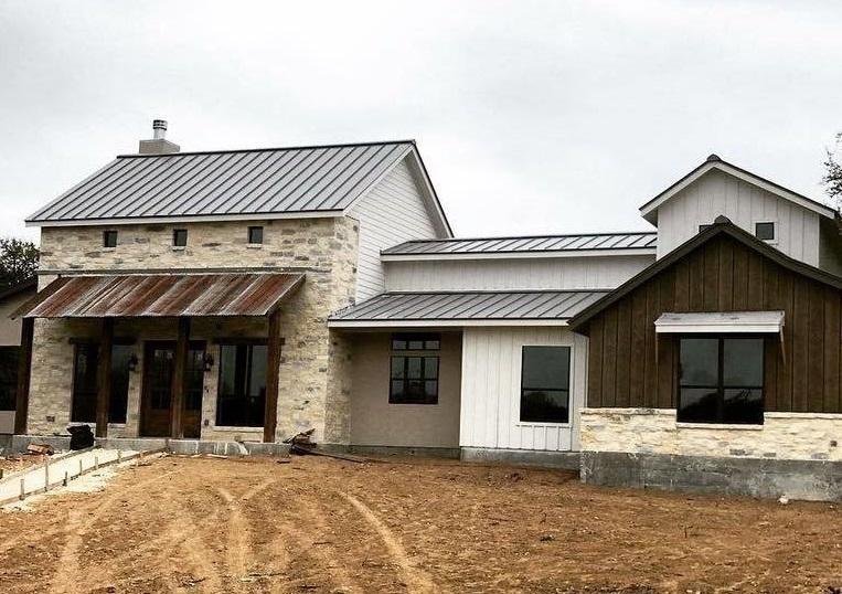 Slide of Casa Roofing Company