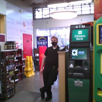 GIANT EAGLE MARKET DISTRICT - 57 Photos 
