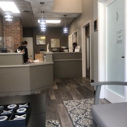 Monda & Weiss Family Dentistry - Waiting area