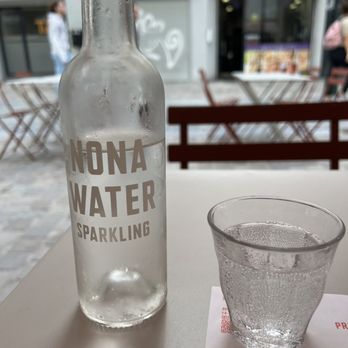 Nona - Pizza Near Me - Brussels, BRU