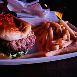 Cinépolis Luxury Cinemas - Classic burger with fries