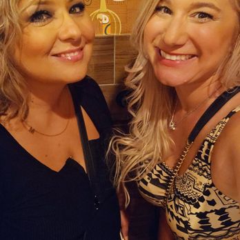 Stowaway - Bathroom Selfies with that cute wallpaper - Tiki Bars Near Me - Tustin, California