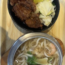 Seafood Udon Pot / 鍋燒麵