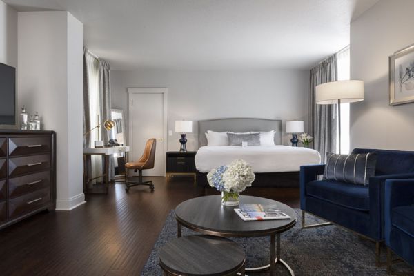 Seven Gables Inn, St. Louis West, a Tribute Portfolio Hotel by null