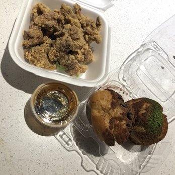 Chicha Restaurant - Popcorn Chicken &Chocolate Puff &Matcha Puff - Desserts Near Me - Montreal, Quebec
