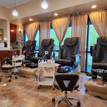 Bella Nail Salon - Nail Salons Near Me - Pittsburg, California Bella Nail Salon - Nail Salons Near Me - Pittsburg, California