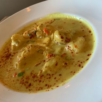 Samui Thai Cuisine - Yellow Chicken Curry - Thai Near Me - Plano, Texas Samui Thai Cuisine - Yellow Chicken Curry - Thai Near Me - Plano, Texas
