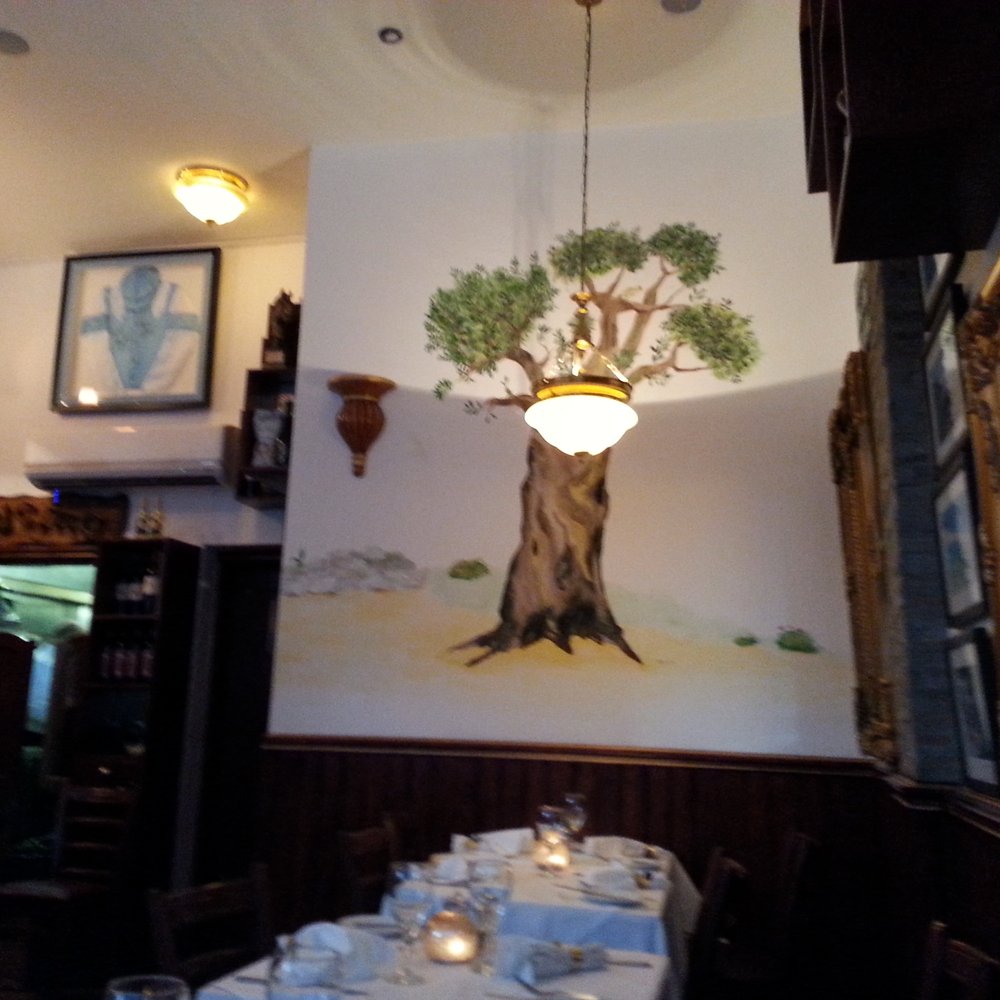 Restaurant inside