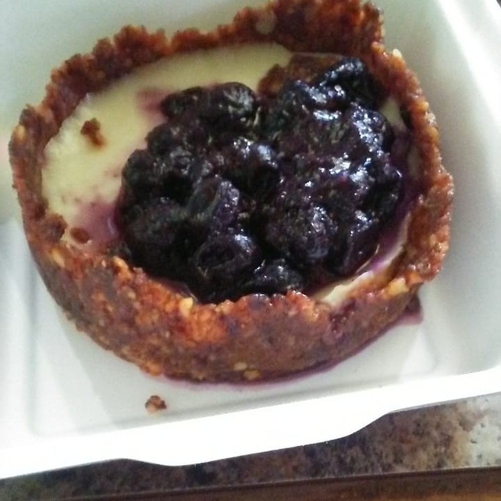 Van Gogh's Eeterie - Lemon blueberry tart - Breakfast & Brunch Near Me - Springfield, Missouri