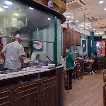 麥奀雲吞麵世家 - Inside. - Cantonese Near Me - Hong Kong, HK 麥奀雲吞麵世家 - Inside. - Cantonese Near Me - Hong Kong, HK