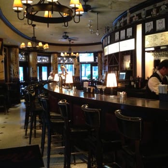 Petterinos - Bar - American Near Me - Chicago, Illinois Petterinos - Bar - American Near Me - Chicago, Illinois