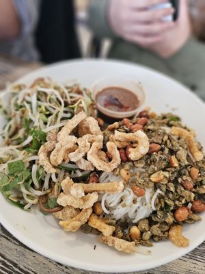 Bếp Nhà (Viet Kitchen) by null