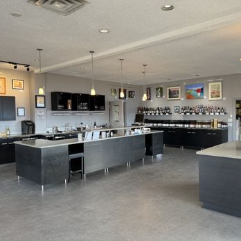 Lang Vineyards - tasting room - Wineries Near Me - Naramata, British Columbia Lang Vineyards - tasting room - Wineries Near Me - Naramata, British Columbia