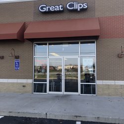 Great Clips - Front of salon