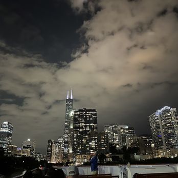 Shoreline Sightseeing - Architectural Tours Near Me - Chicago, Illinois