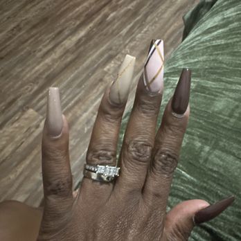 Cleopatra Nails - Nail Salons Near Me - East Point, Georgia