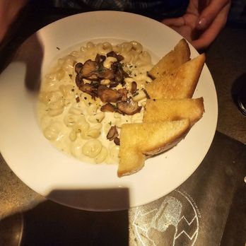 Kalamazoo Beer Exchange - Mac add mushroom - Gastropubs Near Me - Kalamazoo, Michigan Kalamazoo Beer Exchange - Mac add mushroom - Gastropubs Near Me - Kalamazoo, Michigan
