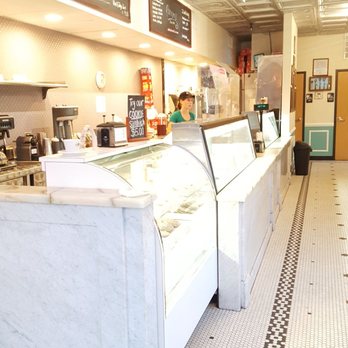 Petersen's Ice Cream - Ice Cream & Frozen Yogurt Near Me - Oak Park, Illinois Petersen's Ice Cream - Ice Cream & Frozen Yogurt Near Me - Oak Park, Illinois
