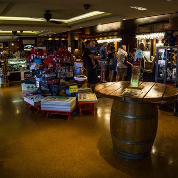 Dirty Laundry Winery - Wineries Near Me - Summerland, British Columbia