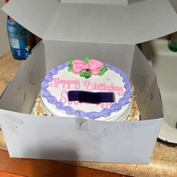 Mey Fung Bakery - Bakeries Near Me - Van Nuys, California