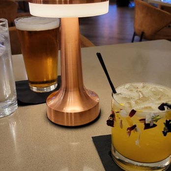 Stagecoach Smokehouse - Sedona Sparkler and Beer - Steakhouses Near Me - Sedona, Arizona