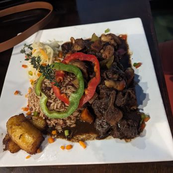 Jamaican Breeze - rice and beans, plantains, steamed cabbage with oxtail - Caribbean Near Me - Indianapolis, Indiana
